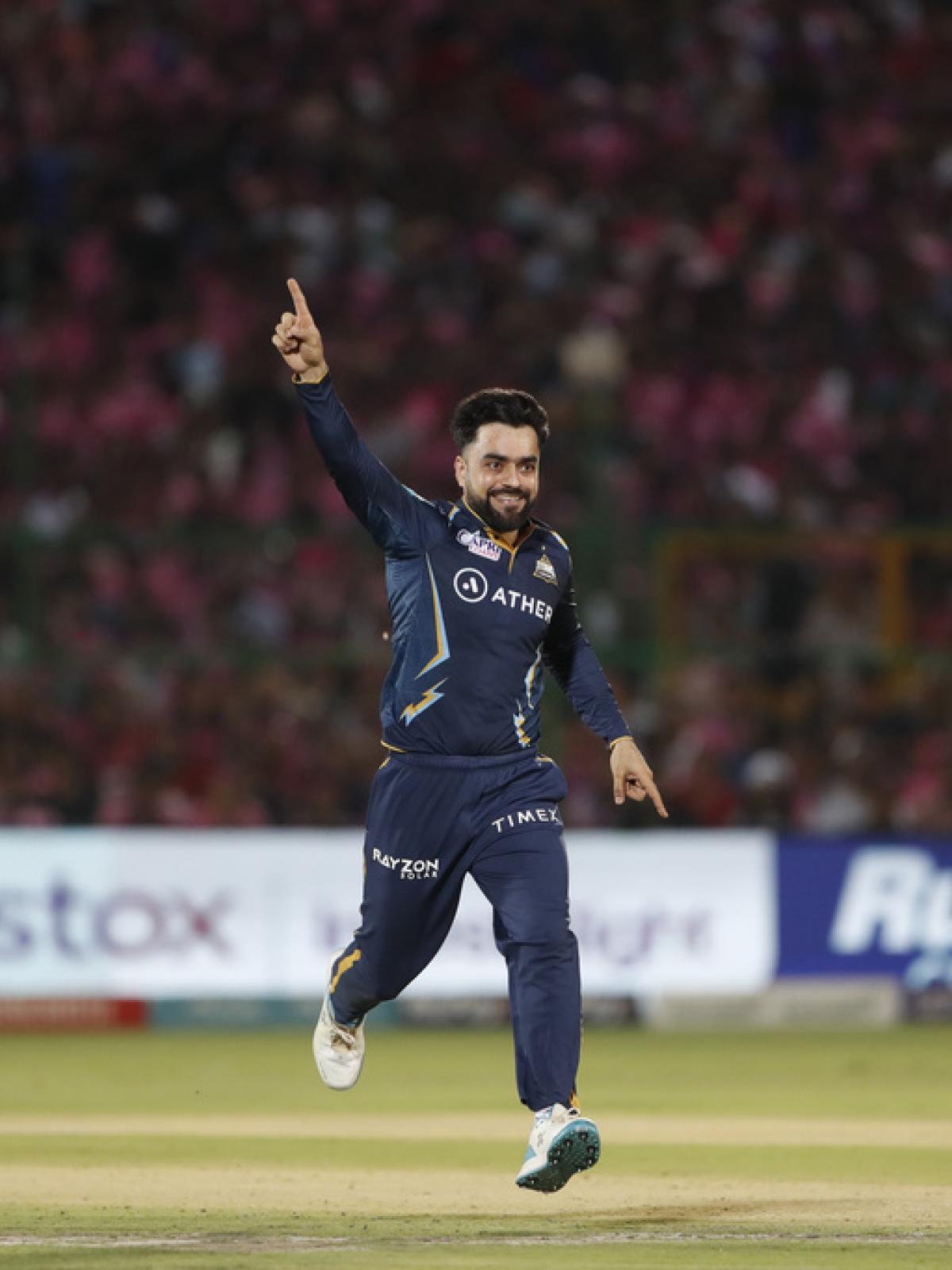 rashid_khan_ap_gt-three_four